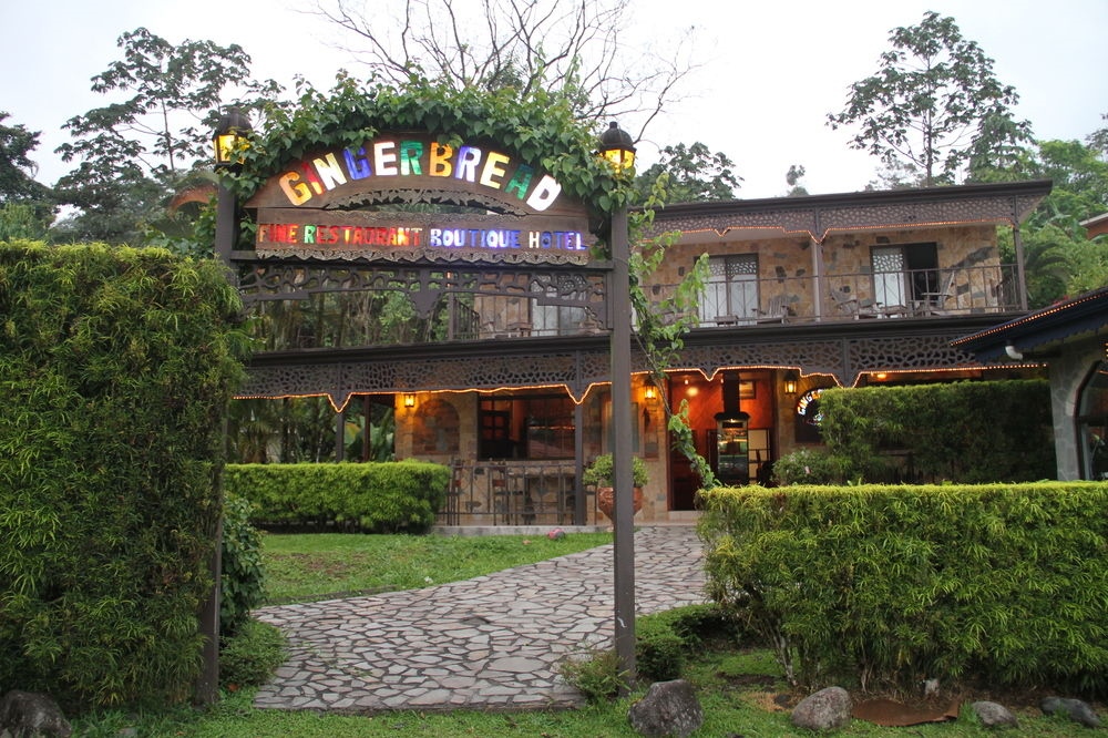 Gingerbread Hotel And Restaurant
