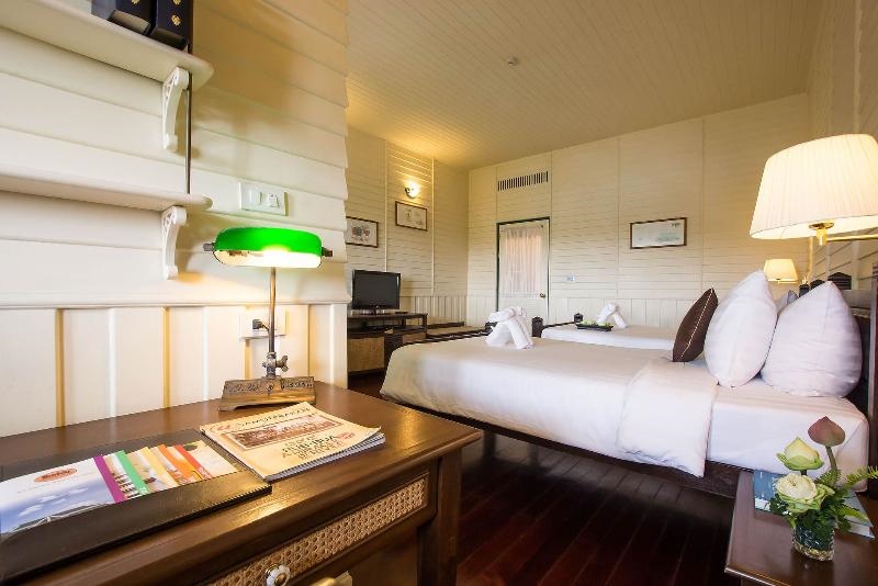 Kalanan Riverside Resort