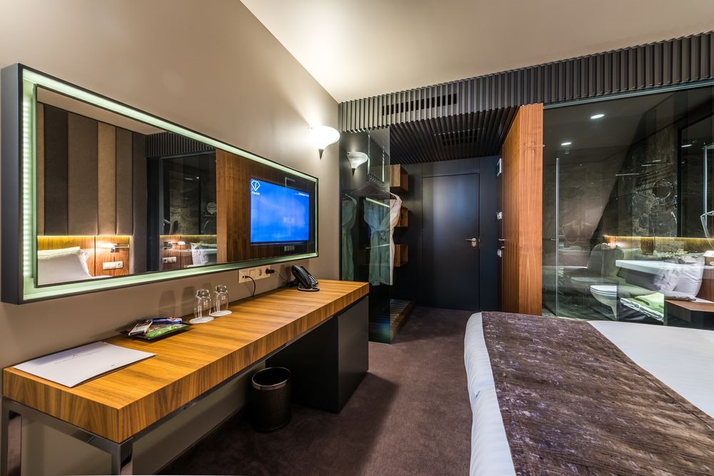 All Seasons Residence Hotel