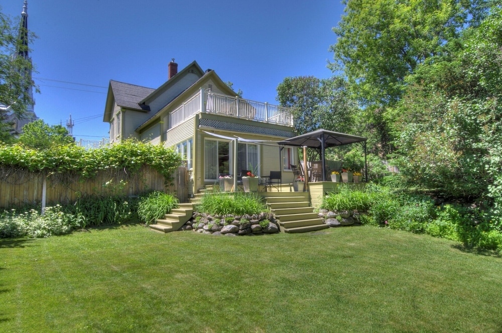 Auberge La Belle Victorienne