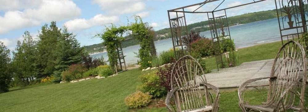 Waterview On The Bay