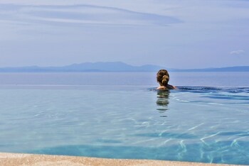 Natura Luxury Boutique Hotel Skopelos