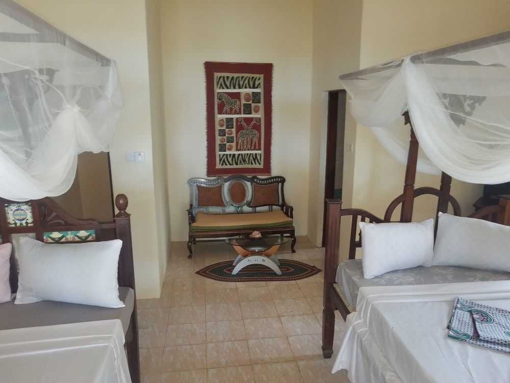 Bwejuu Beach Palm Villa