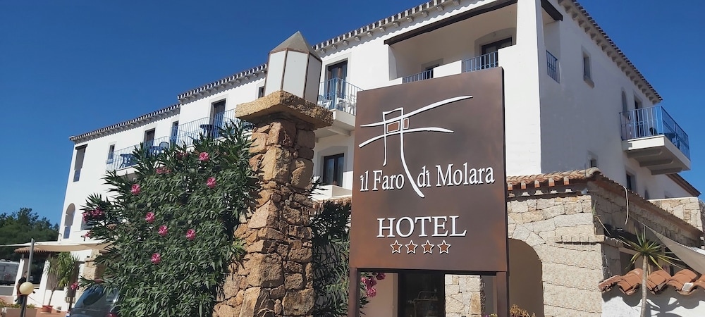 Hotel il Faro di Molara