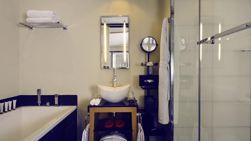 Five Seas by Inwood Hotels