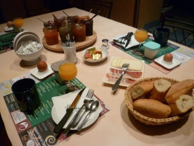 Chambres D'hôtes Lasarroques