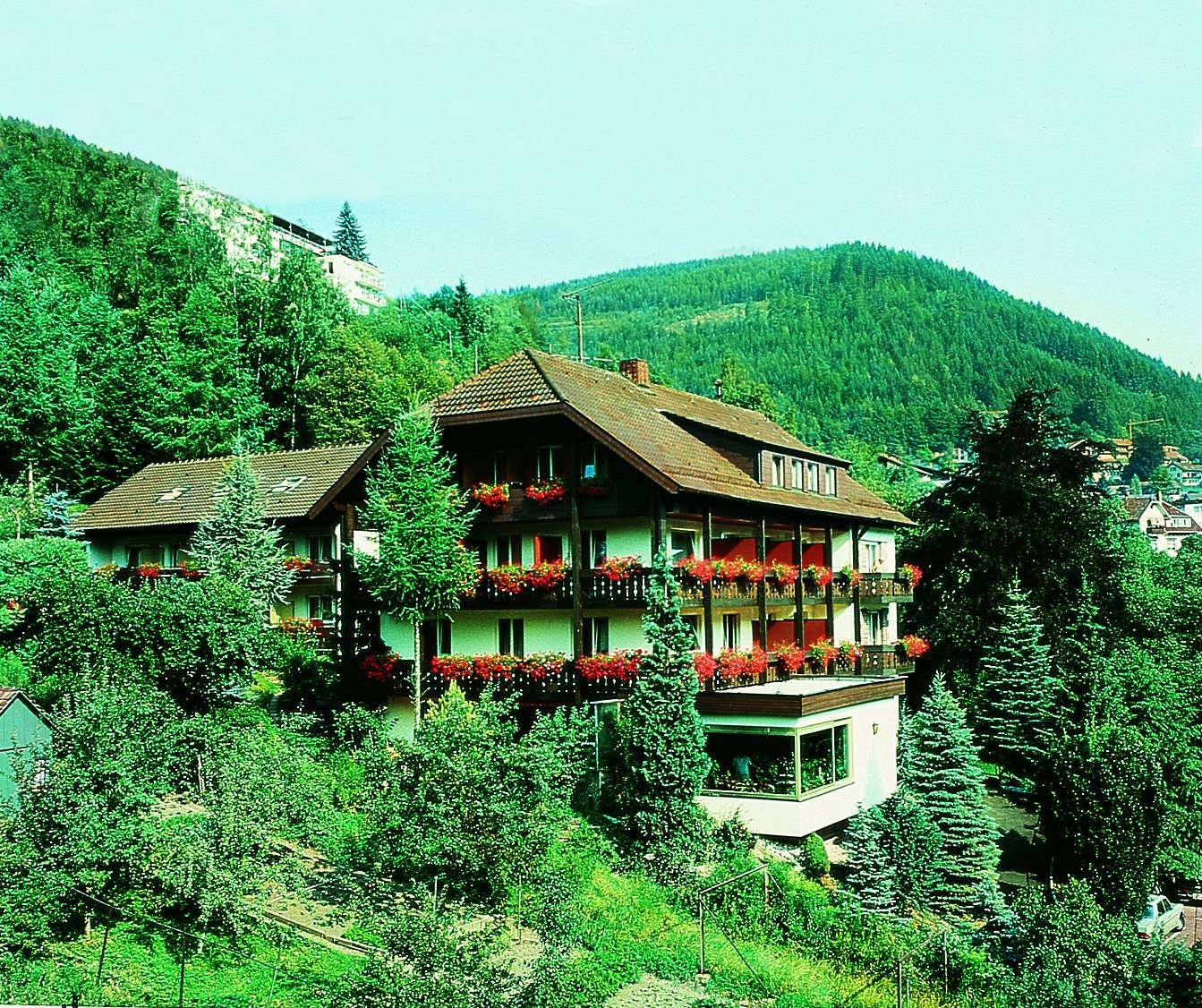 Atina Hotel