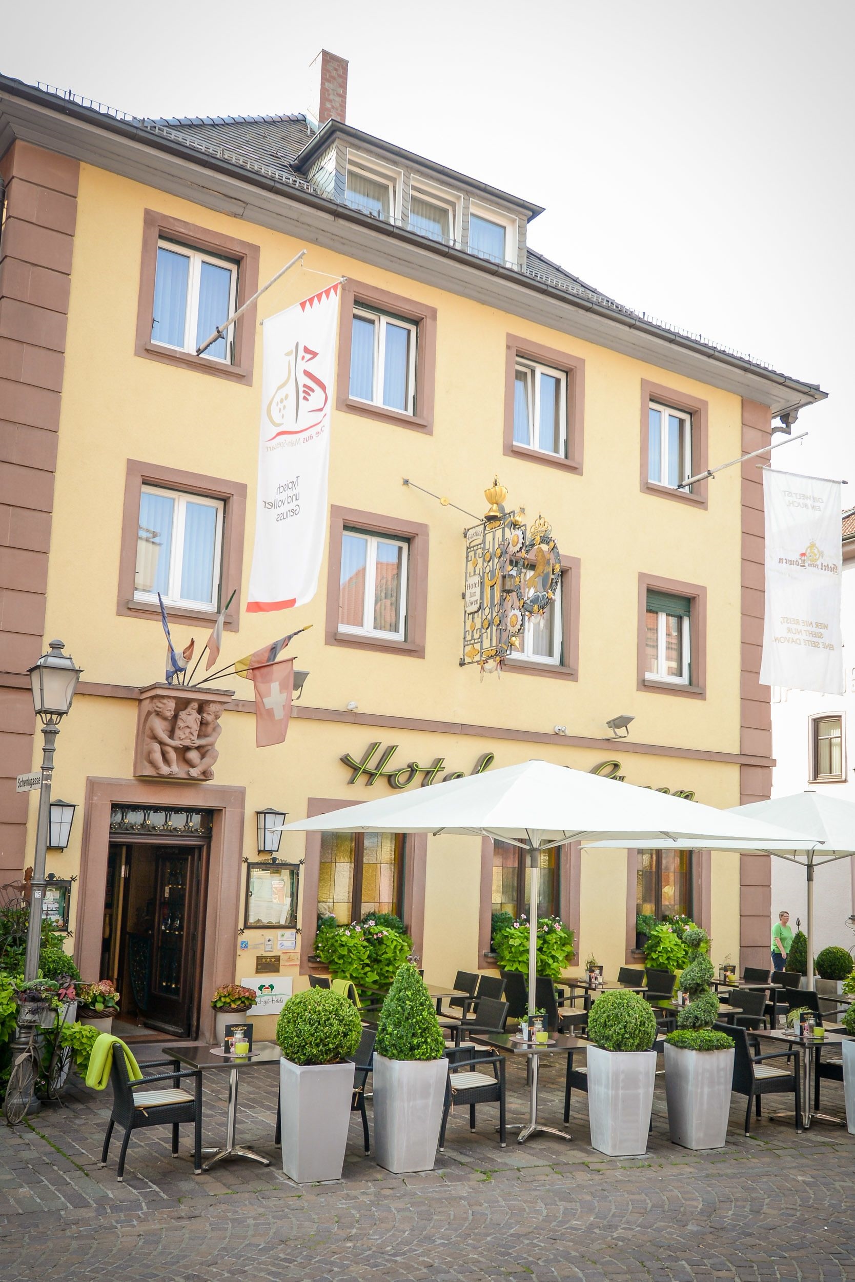 Land-gut-Hotel zum Löwen garni