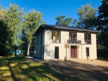 Luxus Ferienhaus Am See