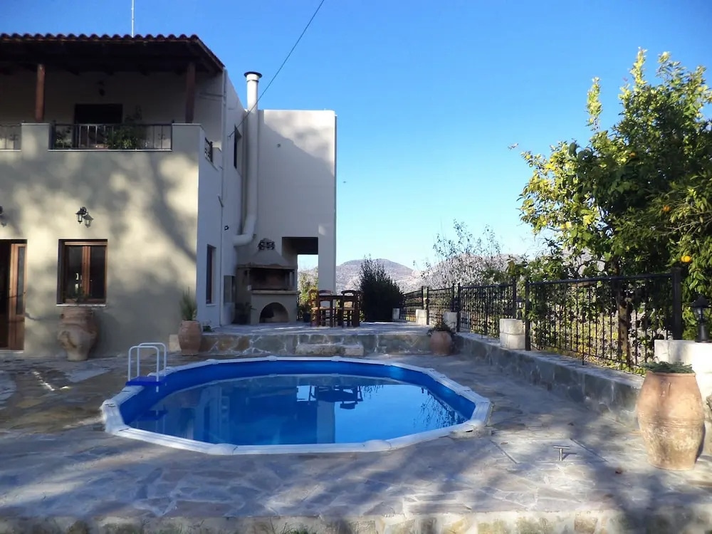 Rural Spacious Villa With Pool At Central Crete