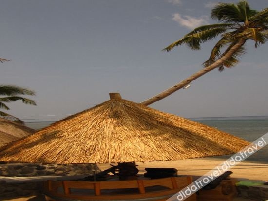 Larantuka Beach Apartments