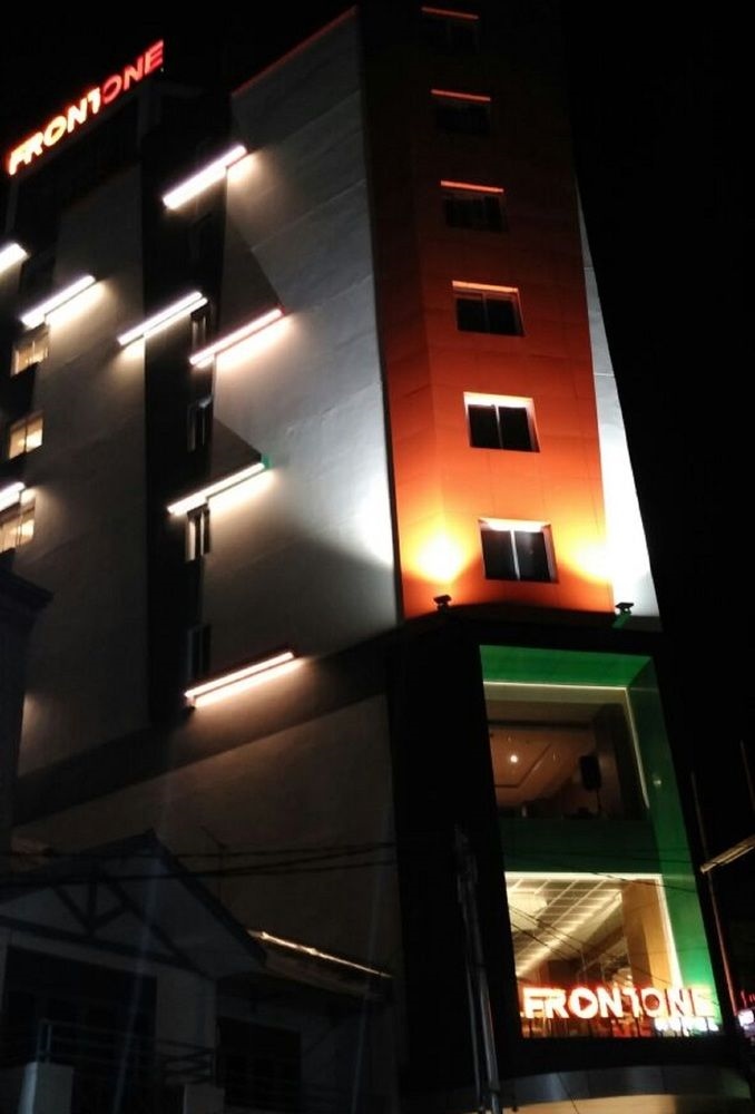 Front One Hotel Jayapura
