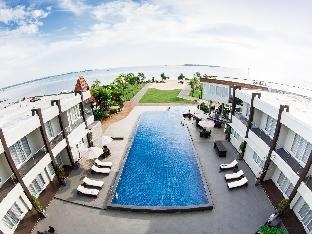 D'Season Premiere Hotel