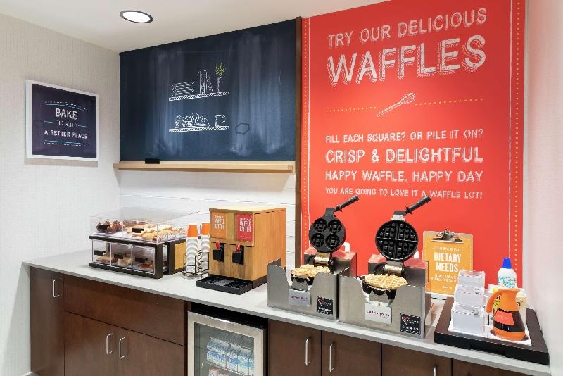 Hampton Inn & Suites Marshalltown