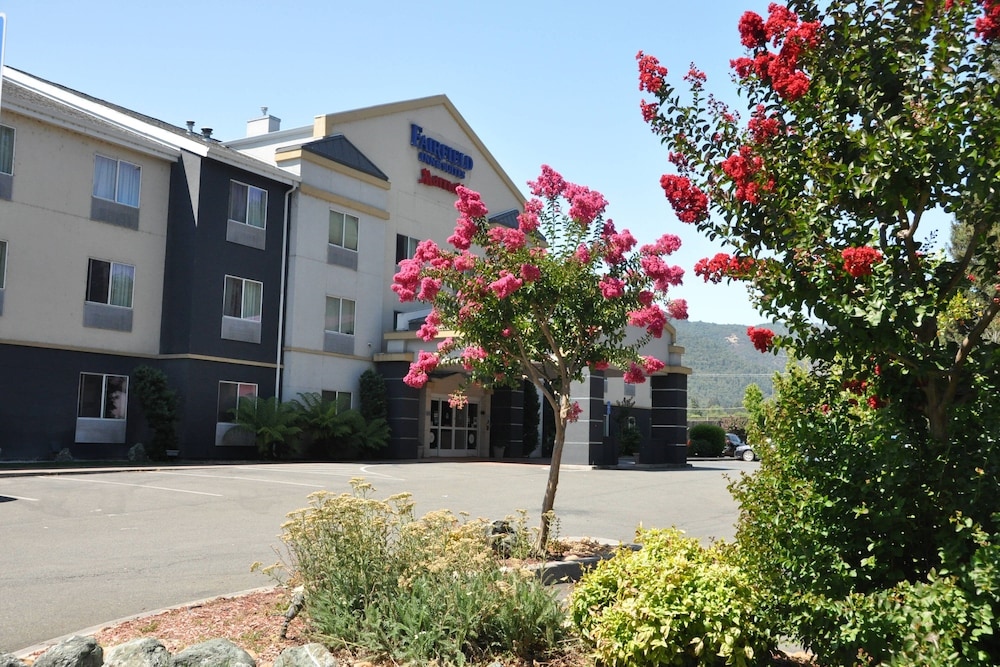 Fairfield Inn & Suites by Marriott Ukiah - Mendocino County