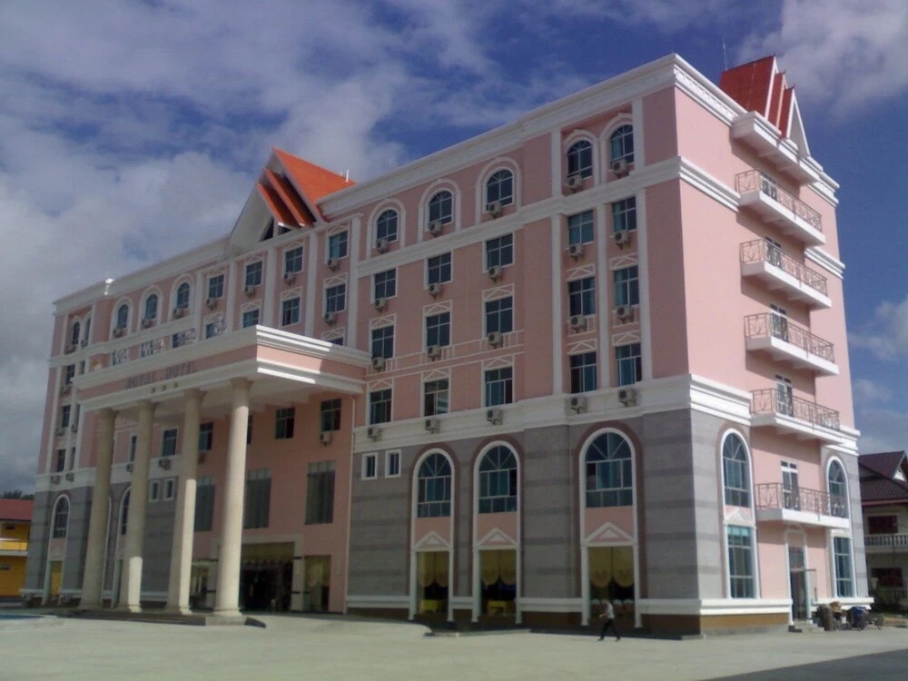 Royal Hotel Luang Namtha ' Huang Ching'