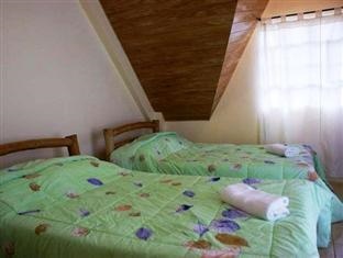 Pineapple Island Resort