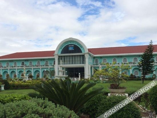 Highlander Hotel And Resort