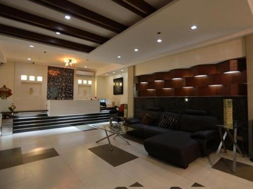 Ey Miner Suites Borromeo