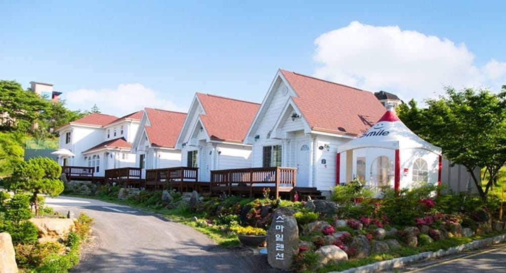 Hapcheonho View Smile Pension