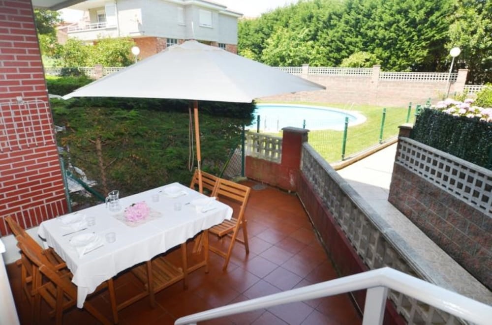 106305 - Apartment in Isla