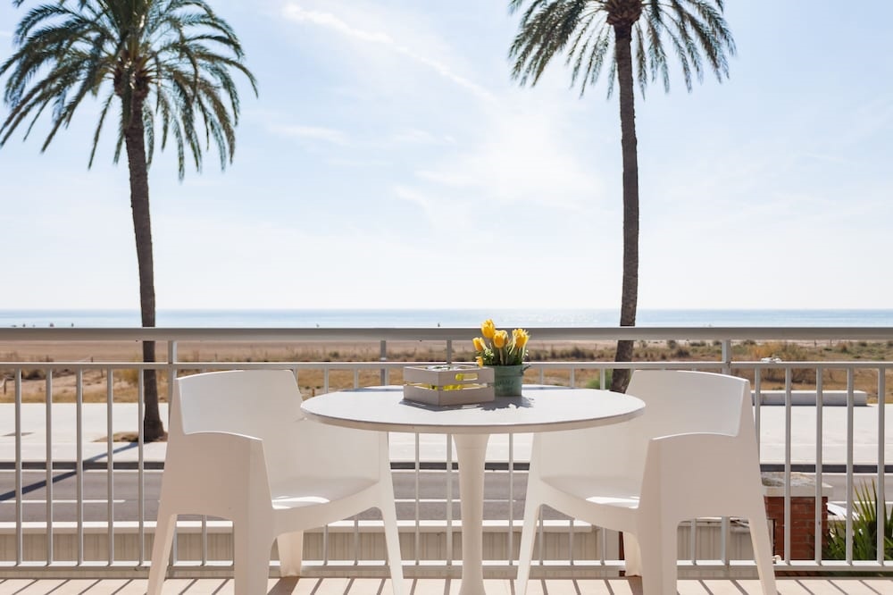 Amura Be my Guest Castelldefels