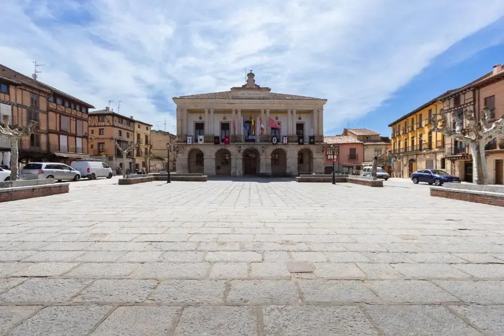 Hotel Zaravencia