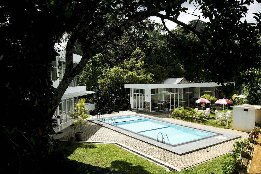 Diyathala Regency Boutique Hotel