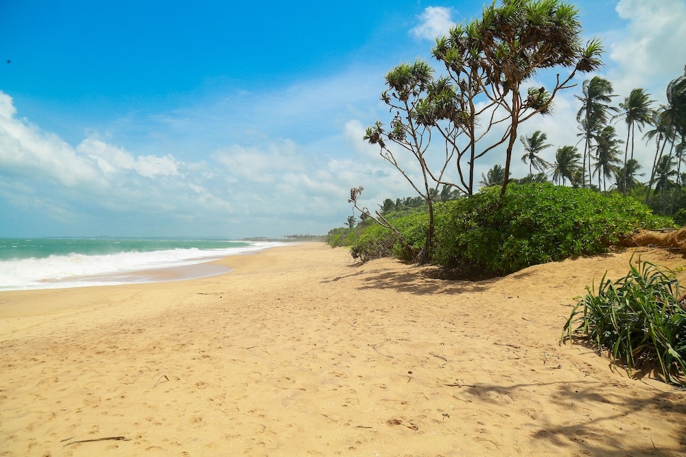 Heaven In Satin Woods Rekawa