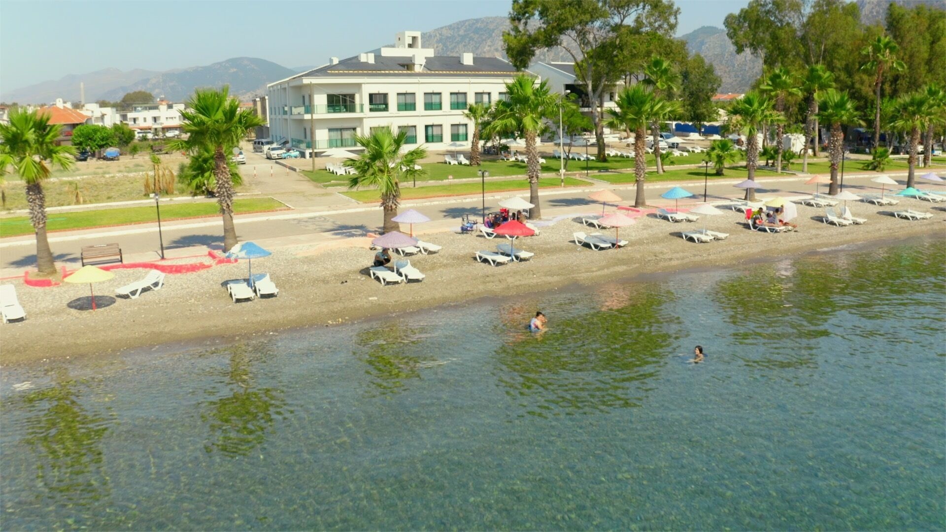 Dolunay Suit & Beach