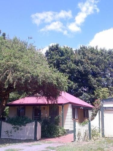Abelia Cottage of Daylesford Botanical