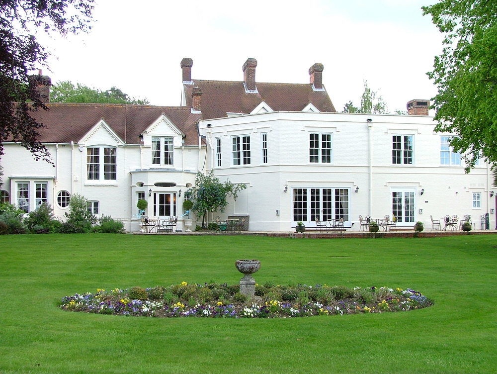 Esseborne Manor Hotel