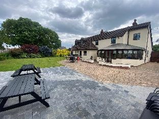 Parkside Guest House