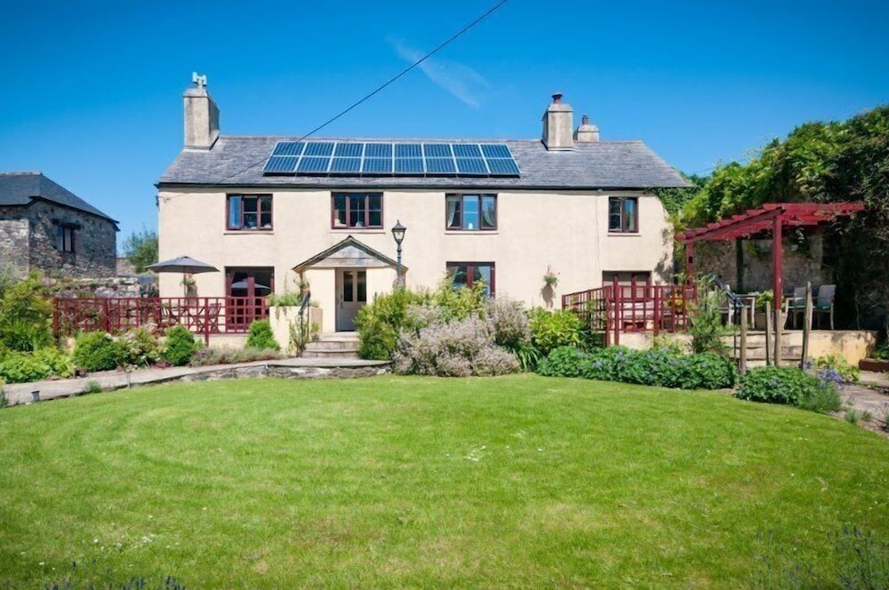 Cadleigh Manor B&B (Adults Only)