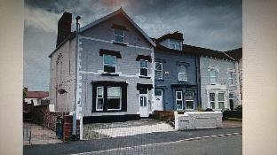 Marley Mansions Apartment - Clarendon