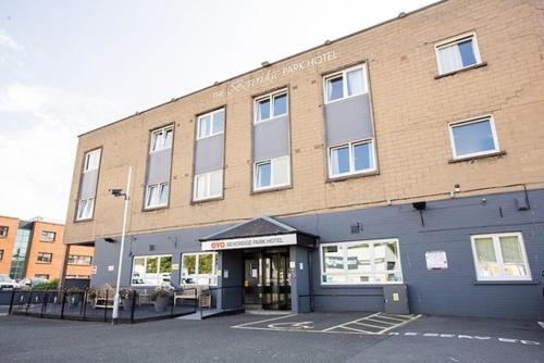 The Beveridge Park Hotel