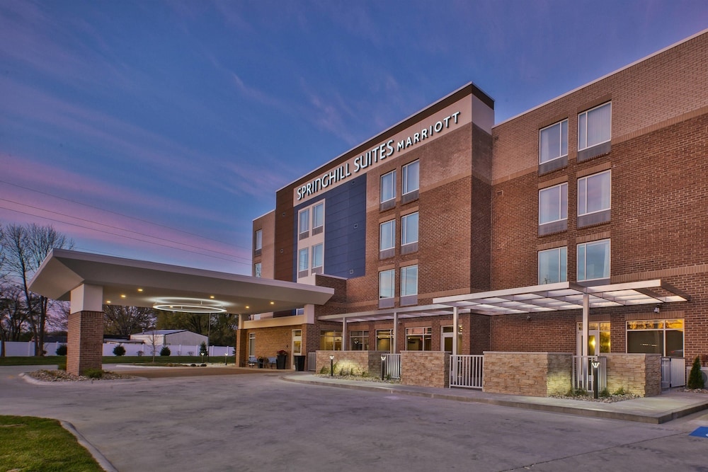 SpringHill Suites St. Joseph Benton Harbor