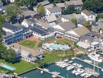 The Harborside Inn