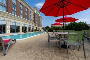 Holiday Inn Murfreesboro