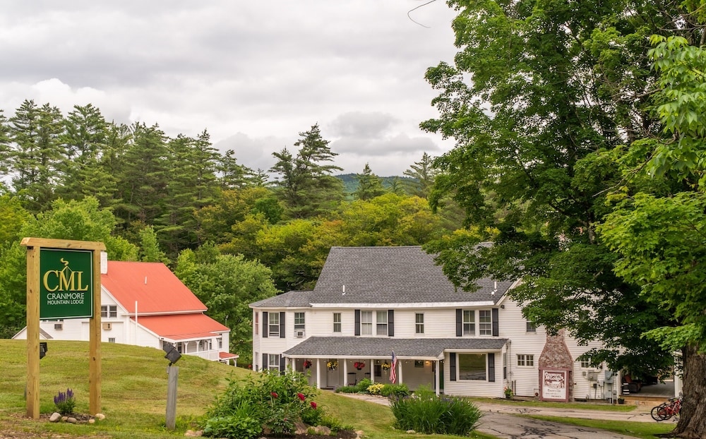 Cranmore Mountain Lodge Bed & Breakfast