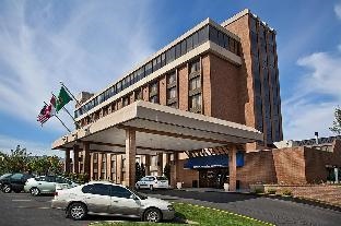 Coast Wenatchee Center Hotel