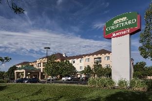 Courtyard By Marriott Wichita East