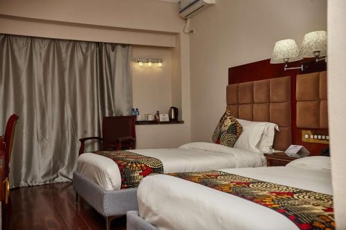 Best Western Plus Paramount Hotel