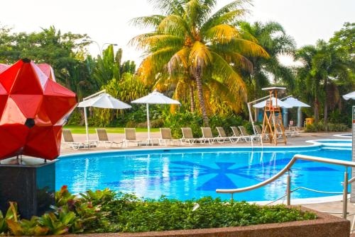 Hesperia World Trade Center