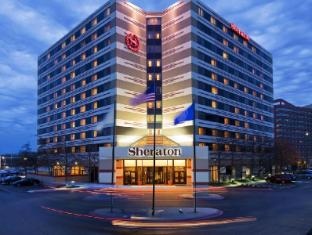 Sheraton Suites Chicago O'Hare