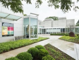 Le Méridien Chicago - Oakbrook Center