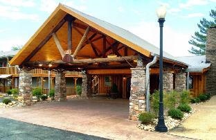 The Smoke House Lodge & Cabins
