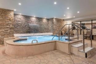 Best Western Plus Superior Inn