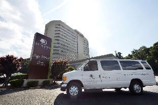 DoubleTree by Hilton Fort Lee - George Washington Bridge