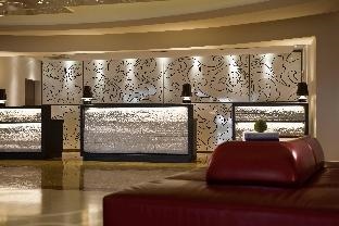 Renaissance Newark Airport Hotel